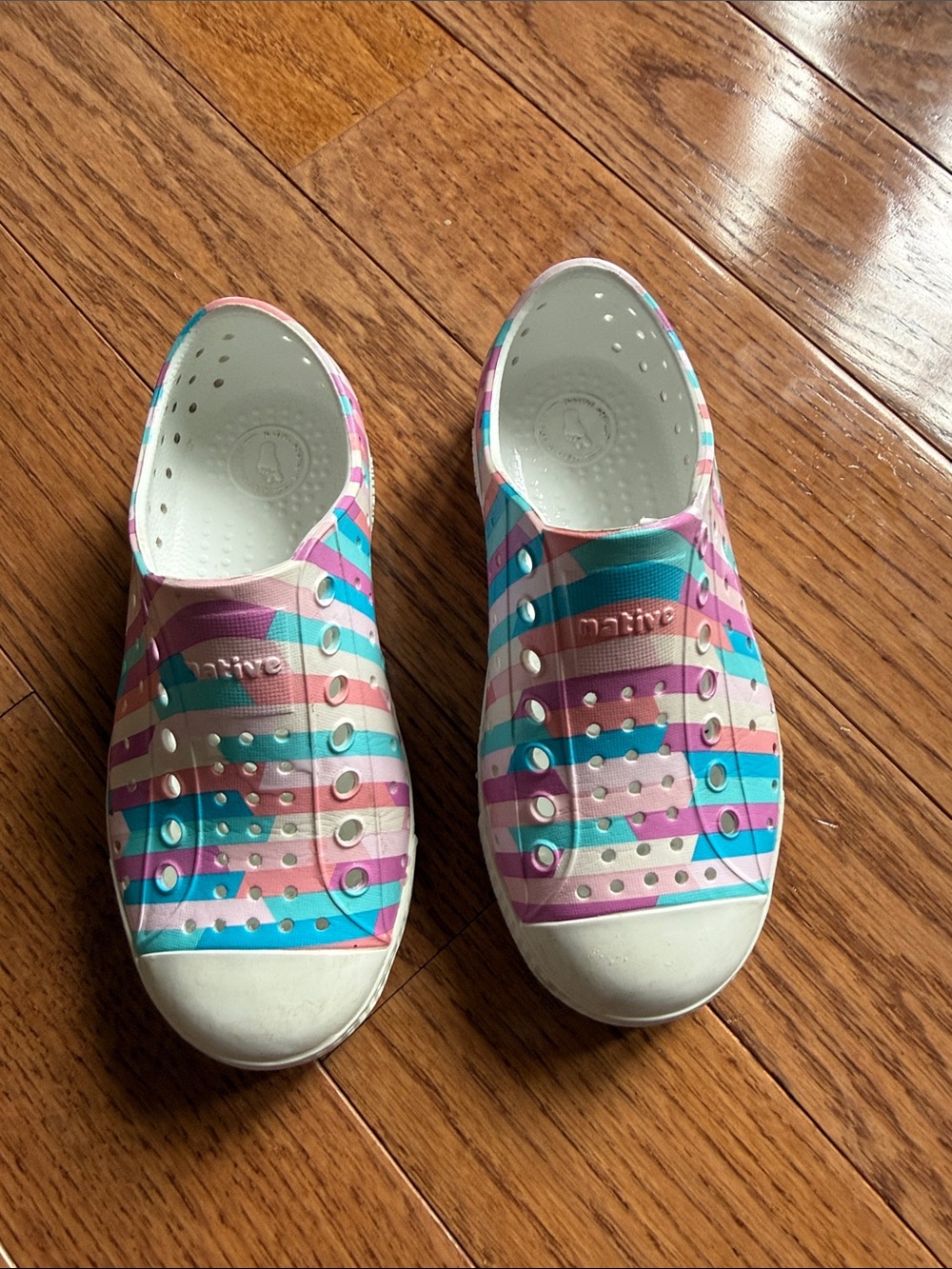 Kids Native shoes size C11
